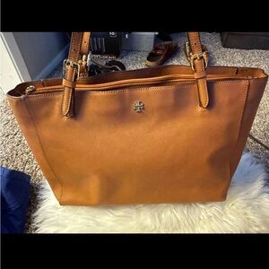 Tory Burch New York Tote 👜
